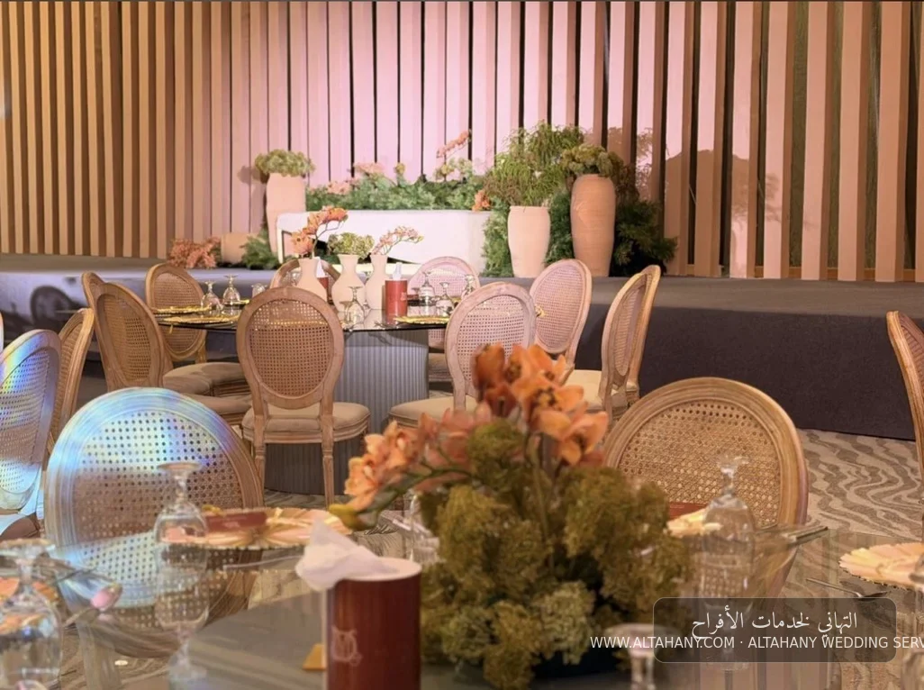 Blush Floral Kosha with Warm Lighting — Design No. 170 no. #170 — Wedding Kosha Designs 3