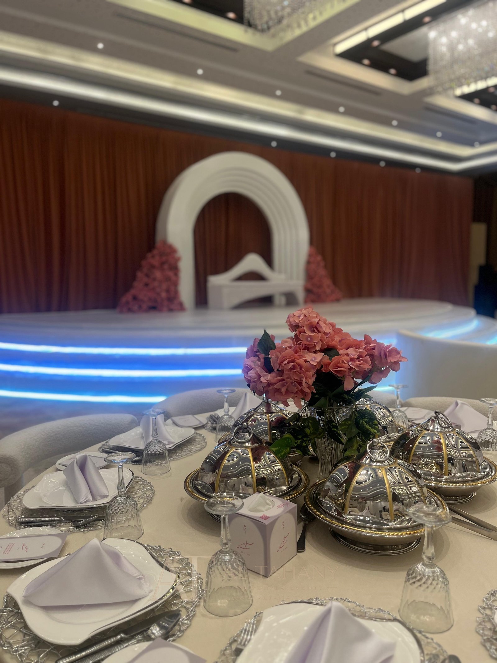 صورة من التهاني لخدمات الأفراح