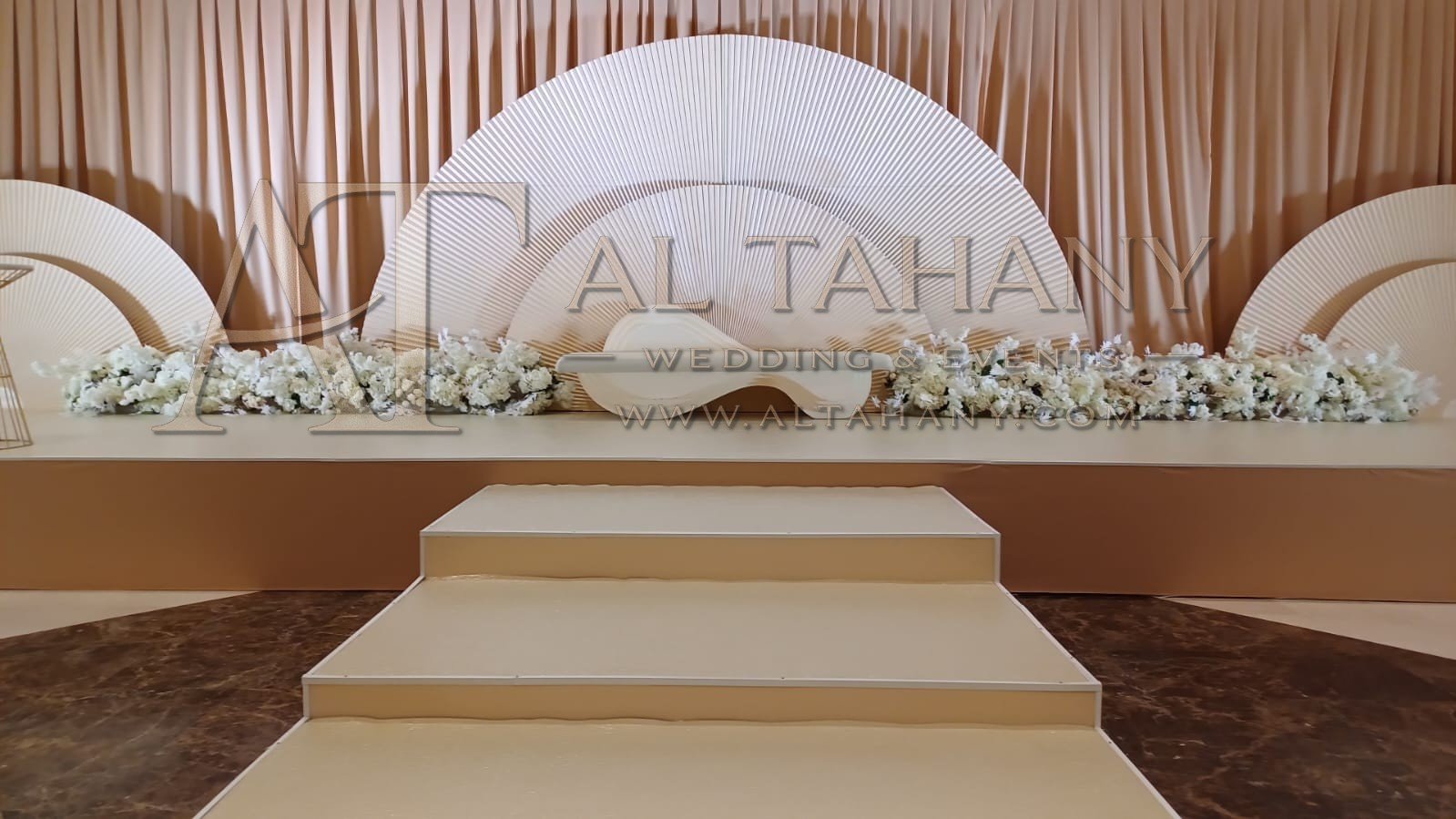 صورة من التهاني لخدمات الأفراح